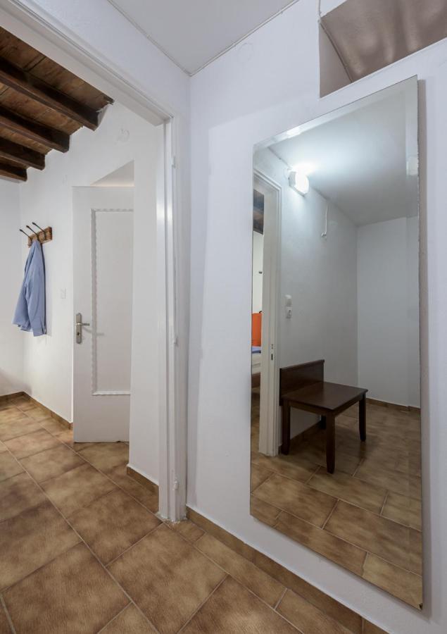 Sofaki Milos Tripití Exteriér fotografie